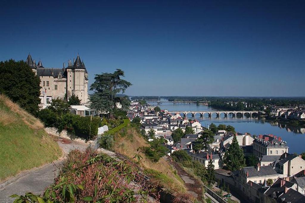 Le Petit Hureau Saumur Luaran gambar